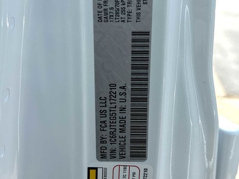 New 2026 Jeep Gladiator Mojave image 22