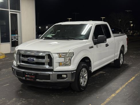 Used 2015 Ford F150 XLT w/ Equipment Group 301A Mid image 9