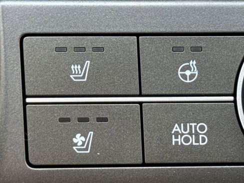 New 2026 Hyundai Kona Limited FWD image 32