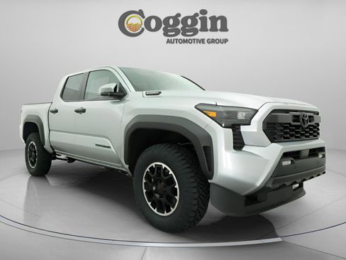 New 2026 Toyota Tacoma TRD Off-Road AWD/4WD image 24