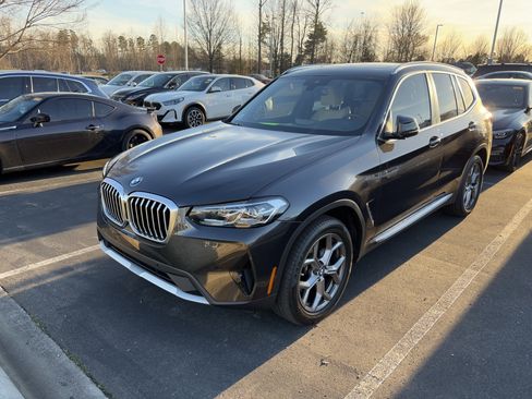 Certified 2024 BMW X3 xDrive30i w/ Convenience Package w/ZPA image 13