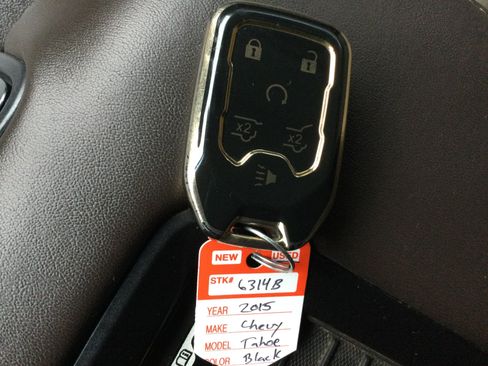 Used 2015 Chevrolet Tahoe LTZ AWD/4WD image 23