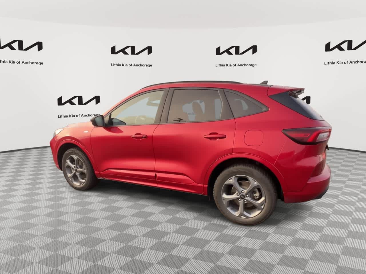Used 2024 Ford Escape ST-Line AWD/4WD image 7