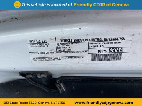 Used 2025 Jeep Wrangler Sahara image 26