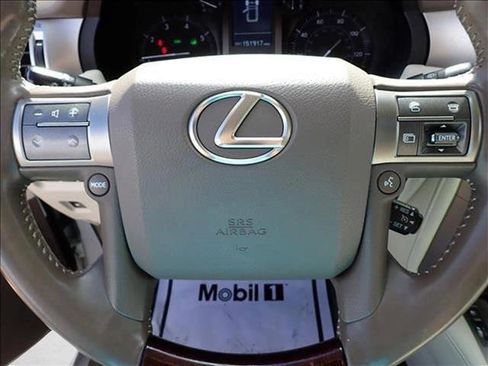 Used 2015 Lexus GX 460 image 19