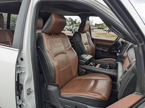 Used 2020 RAM 3500 Limited image 63