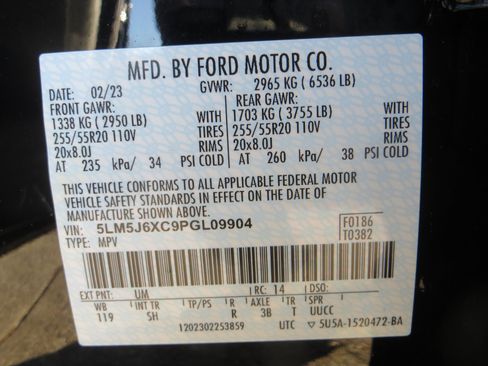 Used 2023 Lincoln Aviator AWD w/ Premium Package image 20