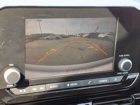 Certified 2023 Nissan Pathfinder SV w/ SV Premium Package AWD/4WD image 20