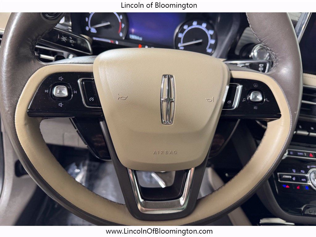 Used 2022 Lincoln Corsair AWD w/ Premium Package image 21
