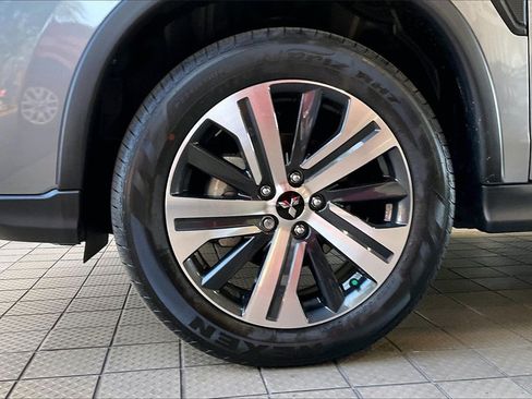 Used 2025 Mitsubishi Outlander Sport ES image 33