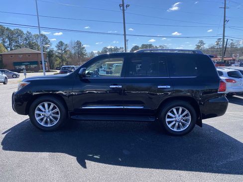 Used 2010 Lexus LX 570 4WD image 8
