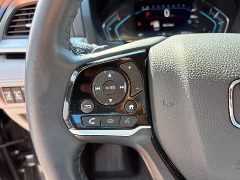 Used 2024 Honda Odyssey Touring image 17