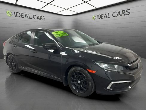 Used 2019 Honda Civic LX image 3