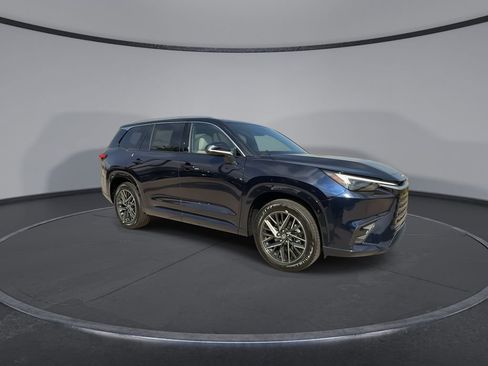 New 2026 Lexus TX 350 AWD image 2