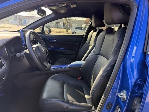 Used 2019 Toyota C-HR Limited image 25