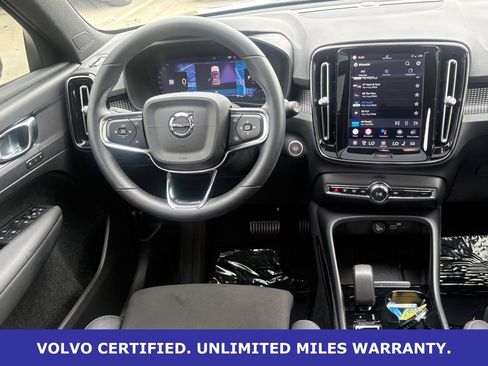 Certified 2023 Volvo XC40 B5 Plus w/ Climate Package AWD/4WD image 15