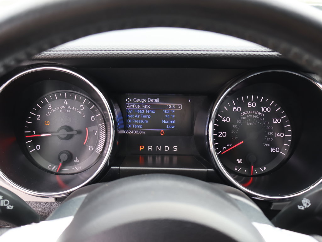 Used 2017 Ford Mustang GT Premium w/ Black Accent Package RWD image 27