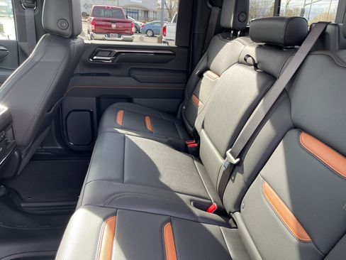 New 2026 GMC Sierra 2500 AT4 w/ Technology Package AWD/4WD image 19