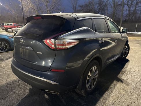 Used 2015 Nissan Murano S image 5
