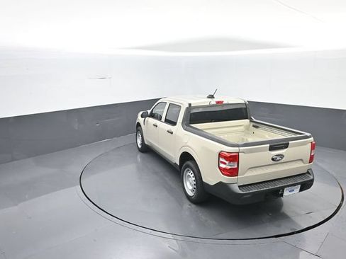 Certified 2025 Ford Maverick XL FWD image 27