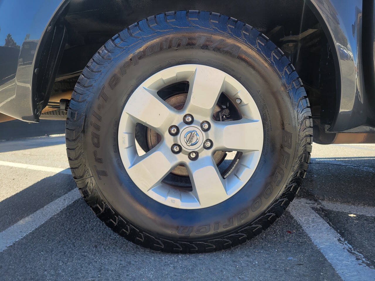 Used 2011 Nissan Frontier SV RWD image 13