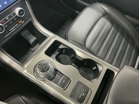 Used 2022 Ford Edge SEL w/ Convenience Package image 13