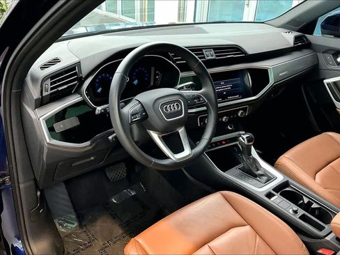 Certified 2022 Audi Q3 2.0T Premium image 17