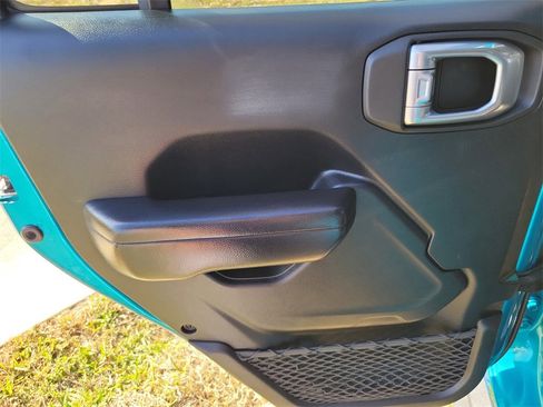 Used 2020 Jeep Wrangler Unlimited Rubicon image 17