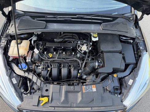 Used 2018 Ford Focus S FWD image 38