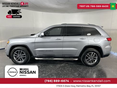 Used 2020 Jeep Grand Cherokee Laredo w/ Laredo X Package image 7