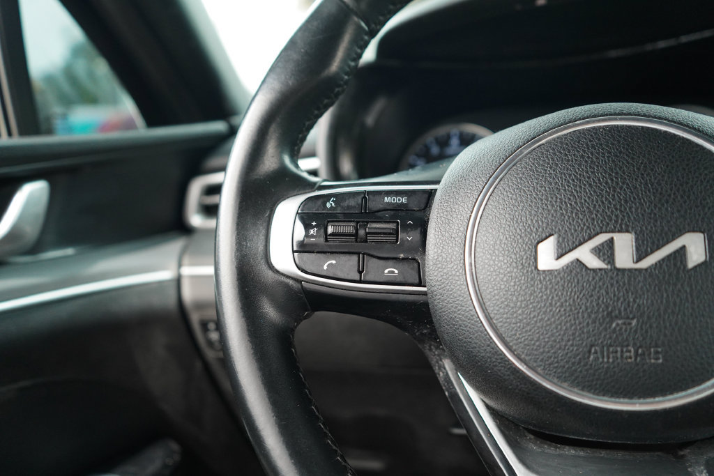 Used 2022 Kia K5 GT-Line FWD image 28