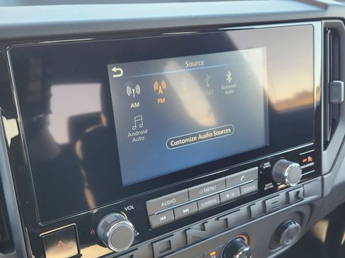 Used 2025 Nissan Frontier S image 7