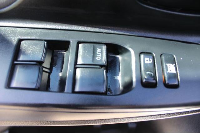 Used 2016 Toyota Yaris L FWD image 24