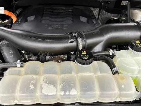 Used 2022 Ford F150 Lariat w/ Equipment Group 502A High image 7