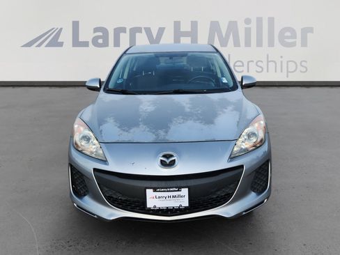 Used 2012 MAZDA MAZDA3 i Touring image 9