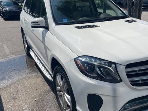 Used 2017 Mercedes-Benz GLS 450 4MATIC image 5