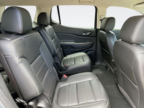 Used 2023 GMC Acadia Denali w/ Denali Technology Package FWD image 28