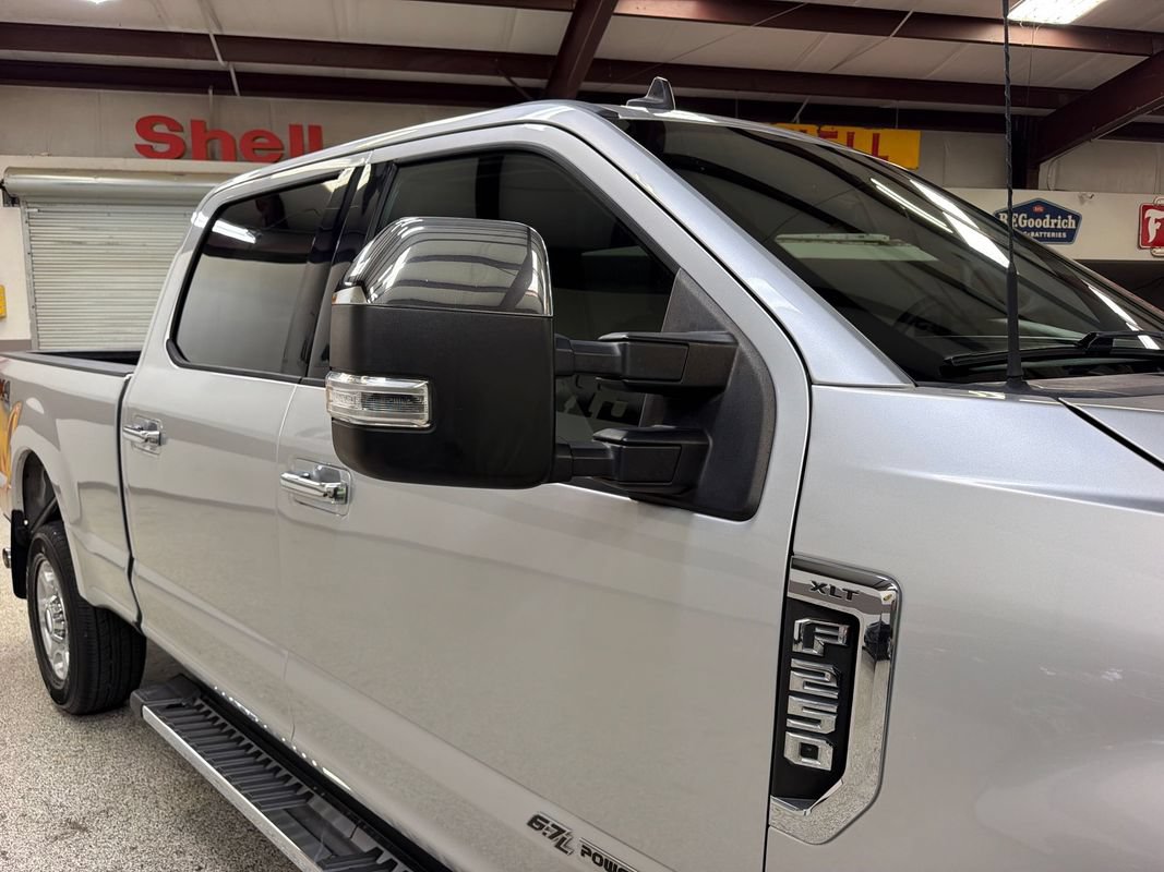 Used 2019 Ford F250 XLT w/ XLT Premium Package AWD/4WD image 45