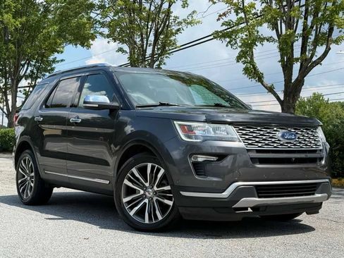 Used 2018 Ford Explorer Platinum AWD/4WD image 1