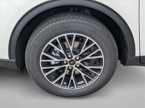 New 2026 Ford Escape SE w/ PHEV Premium Package FWD image 10