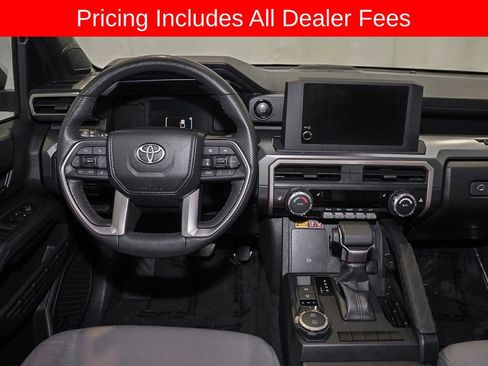 Certified 2024 Toyota Tacoma SR5 AWD/4WD image 6