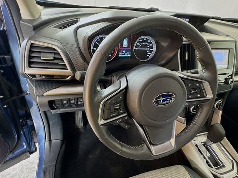 Used 2021 Subaru Forester Premium image 11