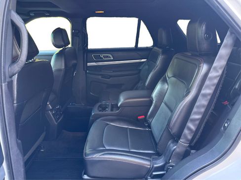 Used 2016 Ford Explorer Sport w/ Equipment Group 401A AWD/4WD image 10