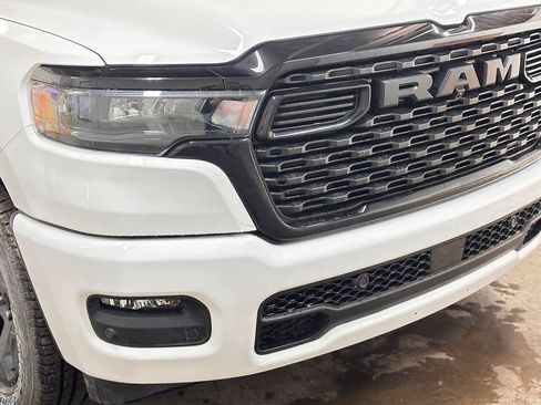 New 2026 RAM 1500 Express AWD/4WD image 12