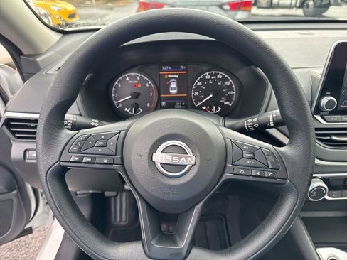 Certified 2025 Nissan Altima 2.5 S image 22