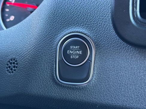 Used 2024 Mercedes-Benz Sprinter 2500 image 19