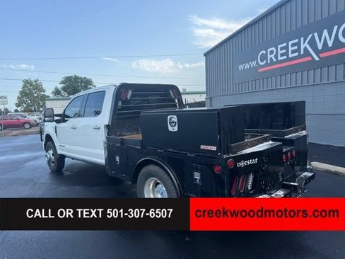 Used 2021 Ford F350 Platinum AWD/4WD image 3