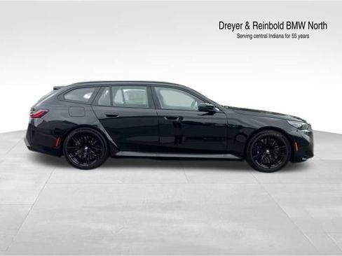 New 2027 BMW M5 Touring AWD/4WD image 8