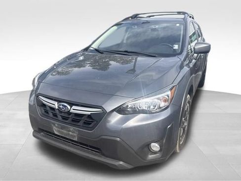 Used 2023 Subaru Crosstrek 2.0i Premium AWD/4WD image 2