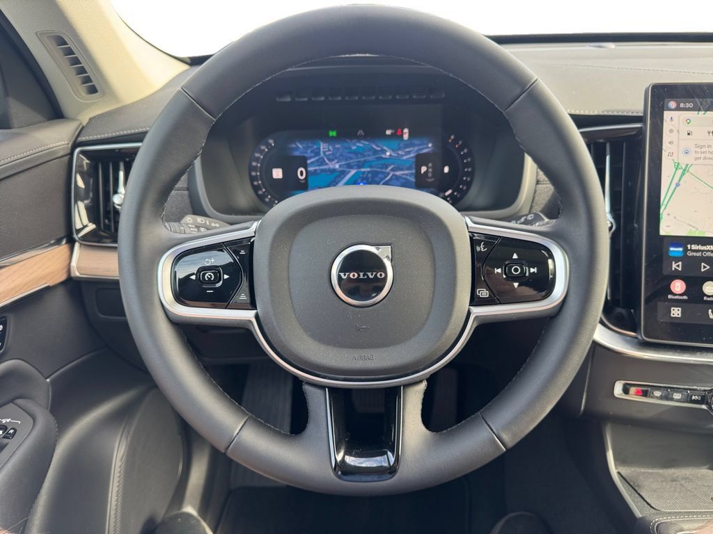 Certified 2025 Volvo XC90 B5 Core AWD/4WD image 14